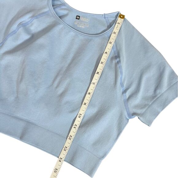 Trendy Seamless Crop Top Set… Comfy & Stretchy! 2 - Picture 14 of 16